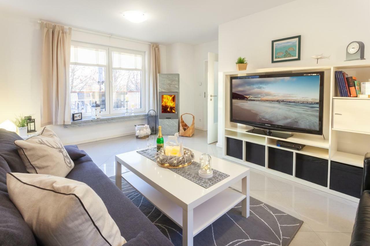 Strandhaus Manatee Mit Sauna Und Kamin Sellin  Exterior foto